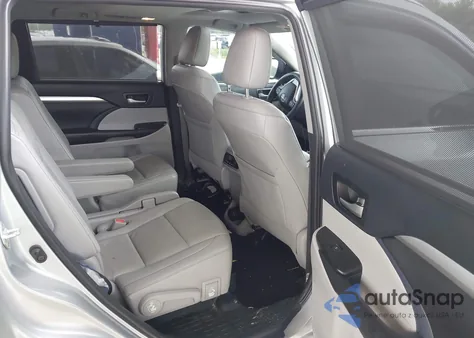 2019 Toyota Highlander Xle from USA, damaged, VIN 5TDKZRFH8KS552538